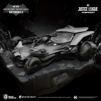 MC-016 Justice League Master Craft Batmobile